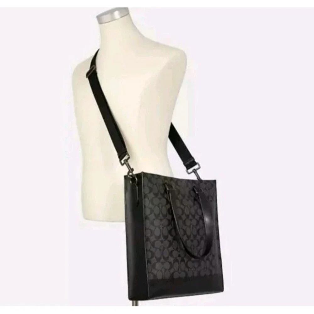 Coach Bag - Picture 5 of 6